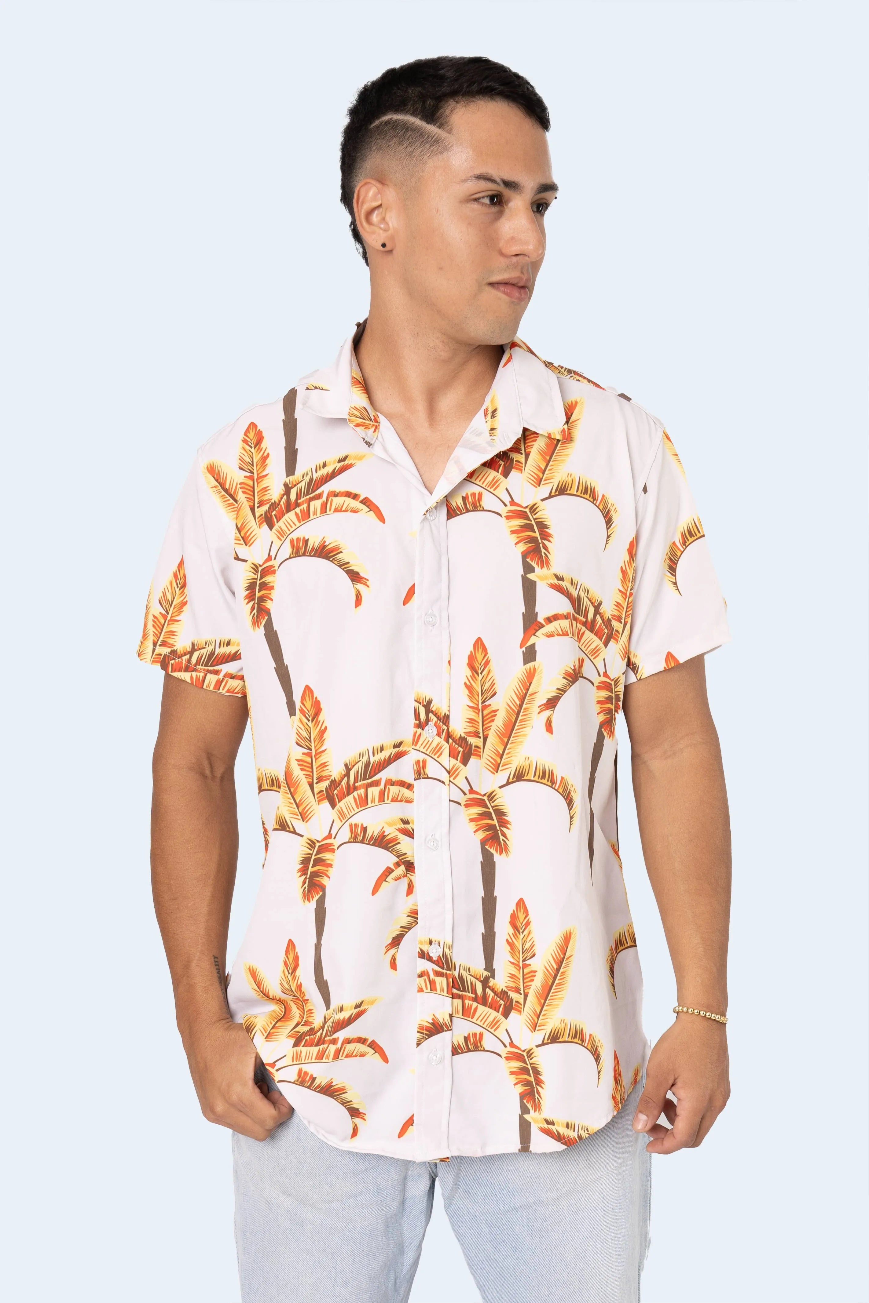 CAMISA DE BOTONES BEIGE PALMERAS - PIXELCAMISETAS