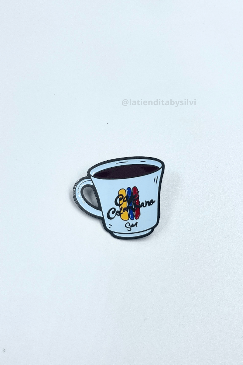 PIN CAFECITO POR FAVOR - PIXELCAMISETAS