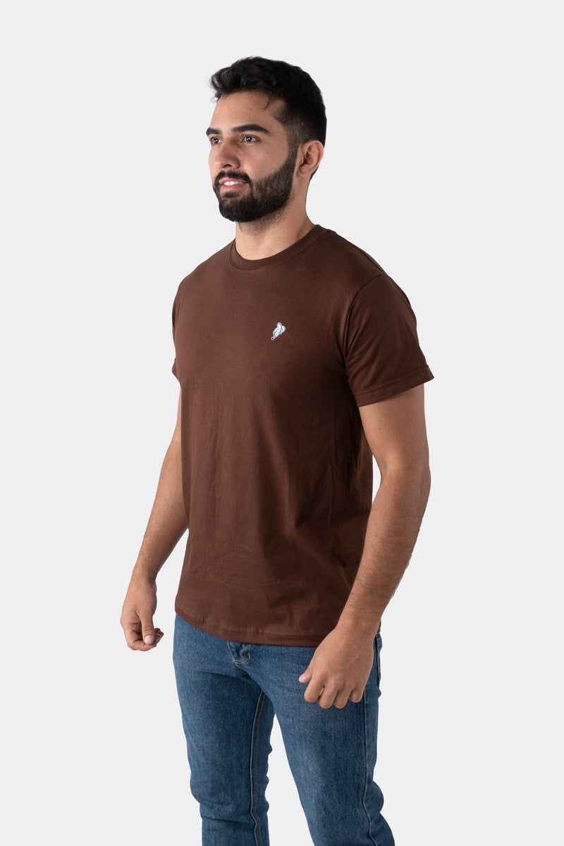 T-SHIRT PREMIUM CHOCOLATE BÁSICA - PIXELCAMISETAS